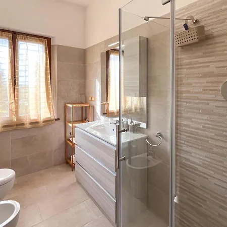 Holiday home 4 Bedroom Amazing In *