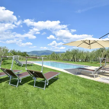 Holiday home 4 Bedroom Amazing In *