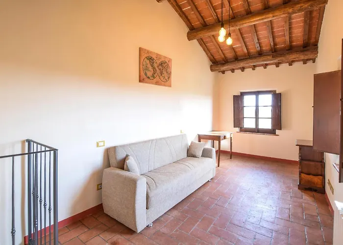 4 Bedroom Amazing In Holiday home Cortona