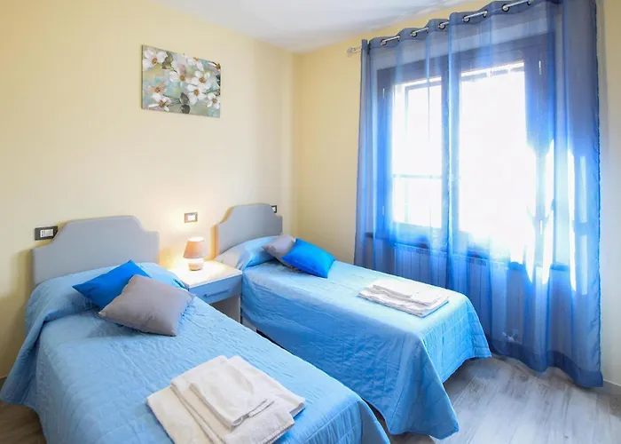 4 Bedroom Amazing In * Cortona