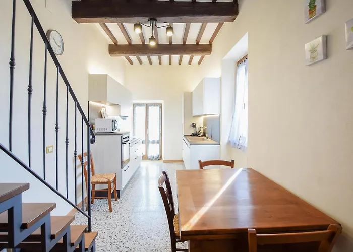 4 Bedroom Amazing In Casa vacanze Cortona