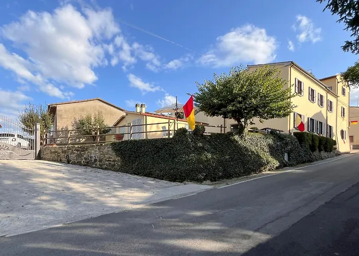 4 Bedroom Amazing In Casa vacanze