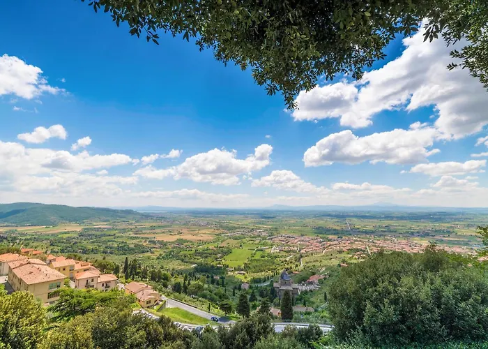 Casa vacanze 4 Bedroom Amazing In *